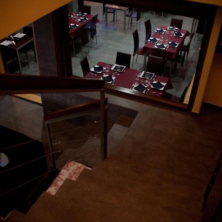 Hotel Cuentame Бургос Екстер'єр фото