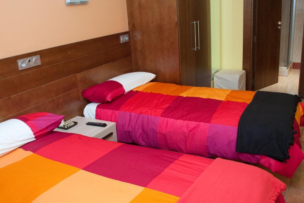 Hotel Cuentame Бургос Номер фото