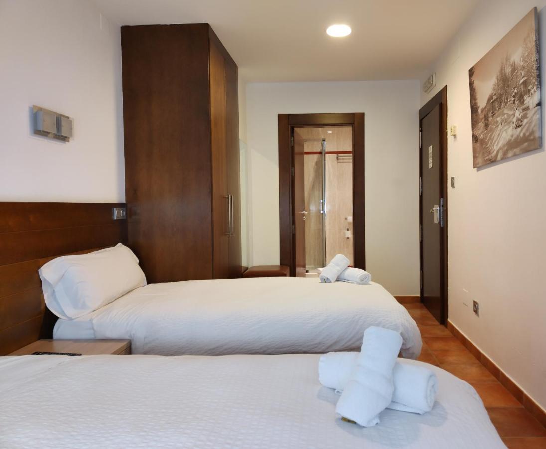 Hotel Cuentame Бургос Екстер'єр фото