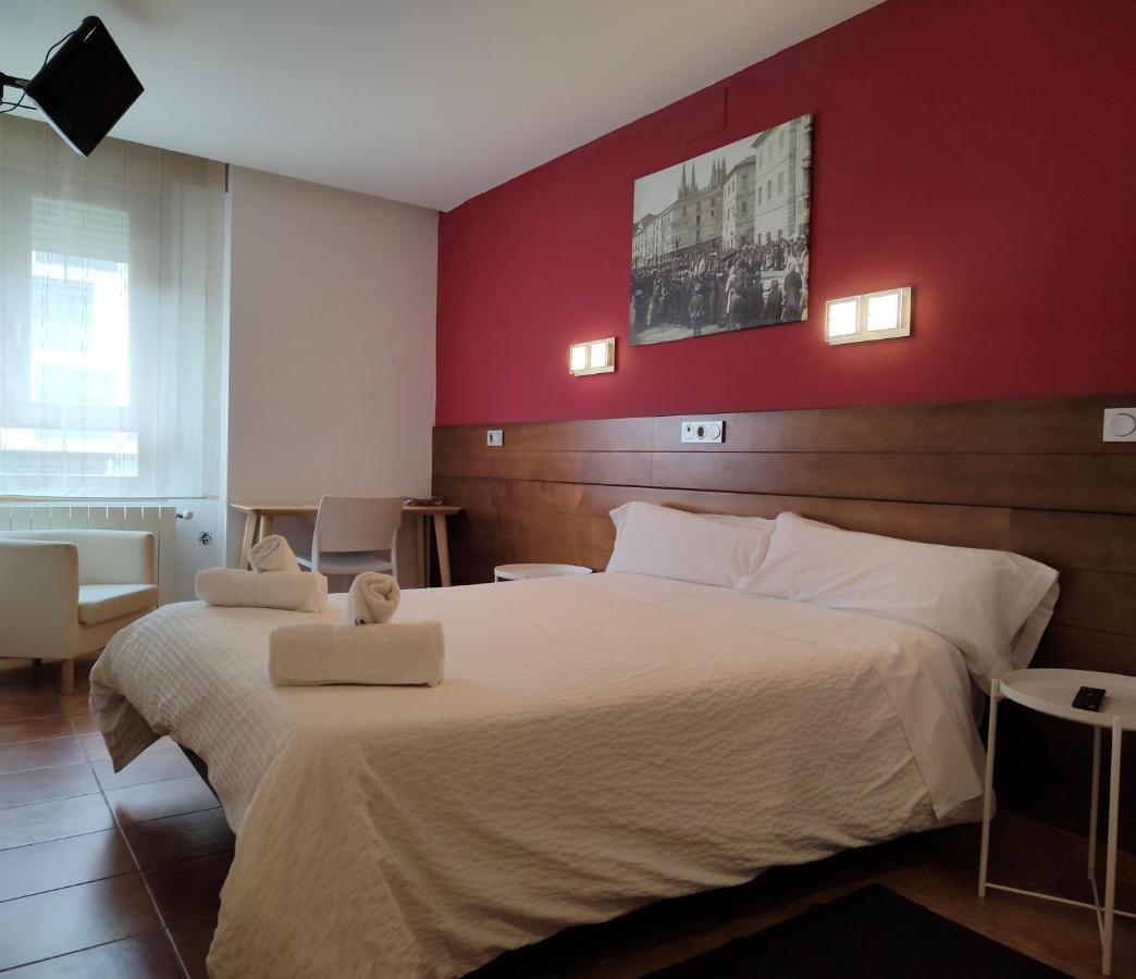 Hotel Cuentame Бургос Екстер'єр фото