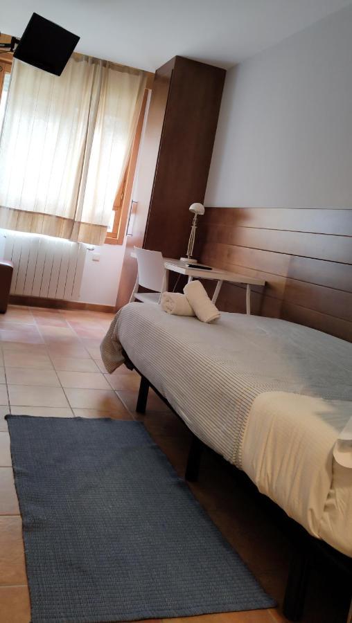 Hotel Cuentame Бургос Екстер'єр фото