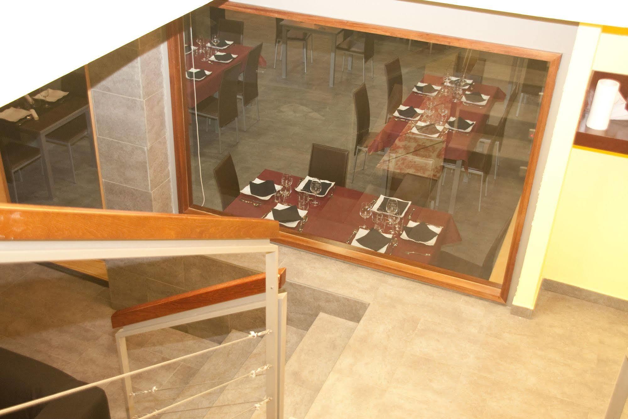 Hotel Cuentame Бургос Екстер'єр фото